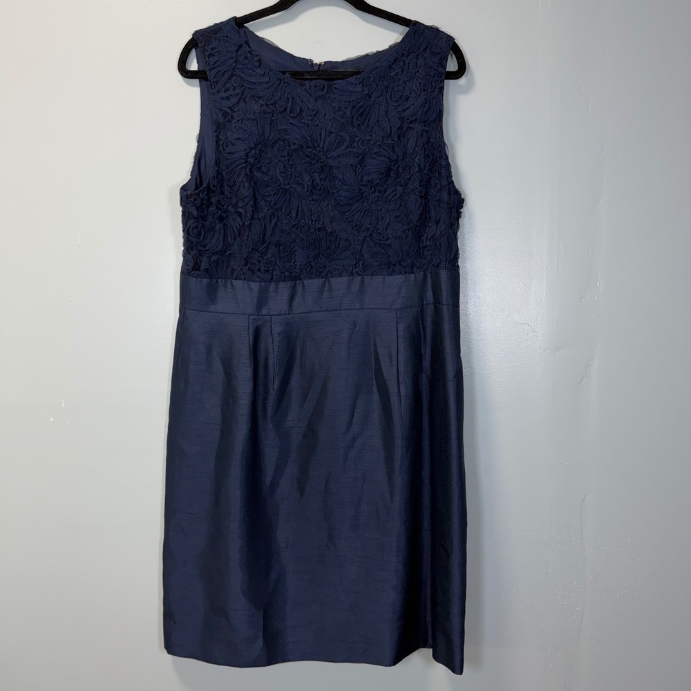 Tahari Arthur‎ S Levine Navy Blue Lace Bodice Sleeveless Sheath Dress Size 16